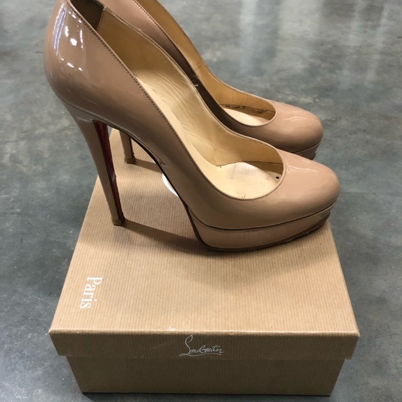 Christian Louboutin Bianca Nude Pump - Picture 2 of 6